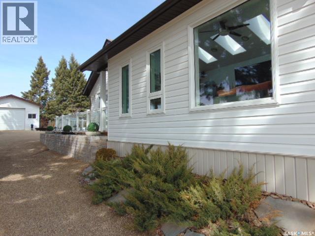 224 Service Road W, Norquay, SK - Outdoor