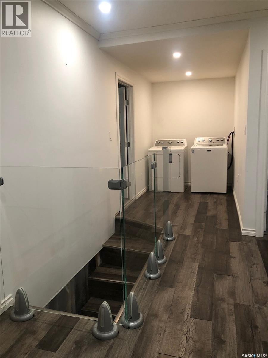 224 Service Road W, Norquay, SK - Indoor Photo Showing Laundry Room