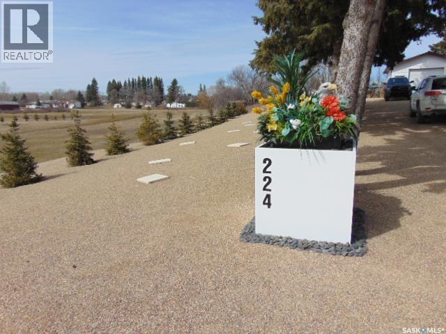 224 Service Road W, Norquay, SK - Outdoor