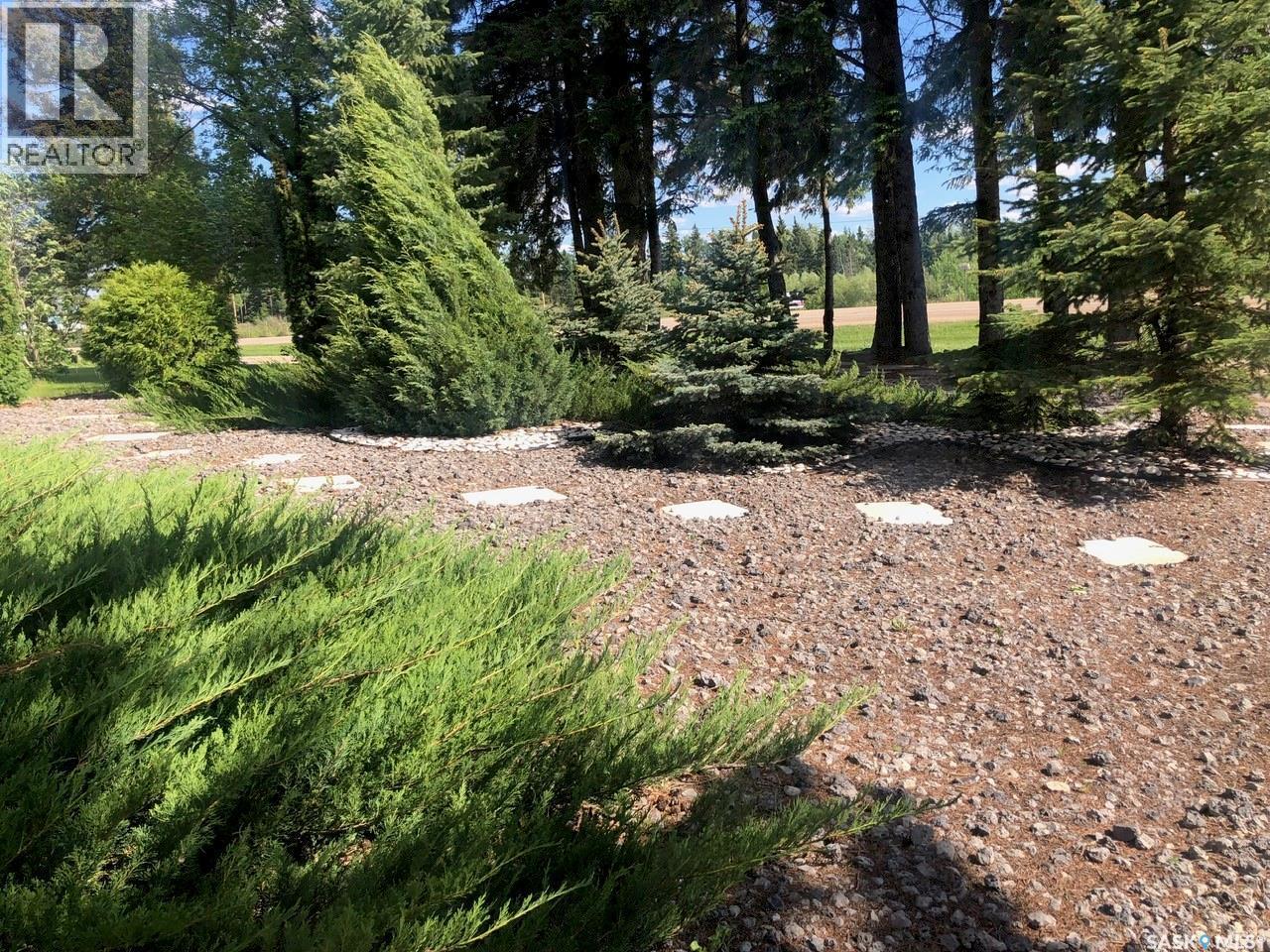 224 Service Road W, Norquay, SK