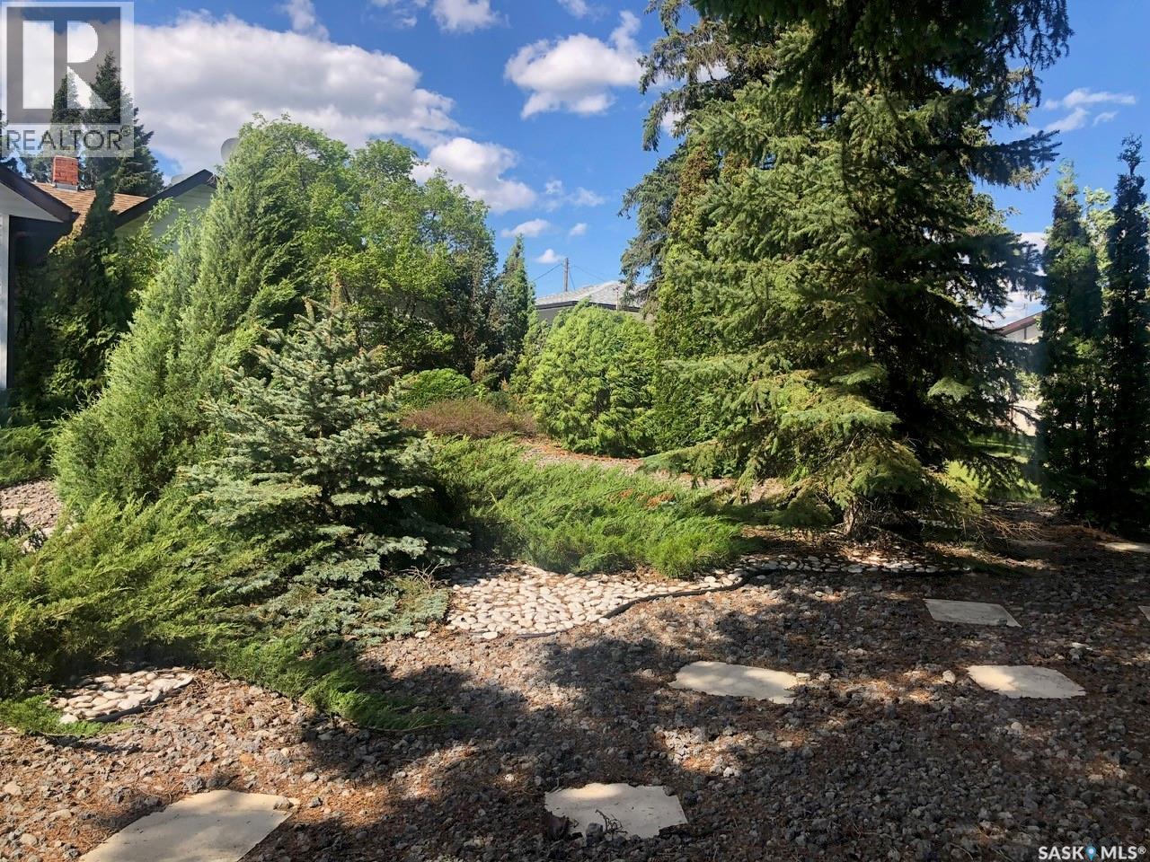 224 Service Road W, Norquay, SK