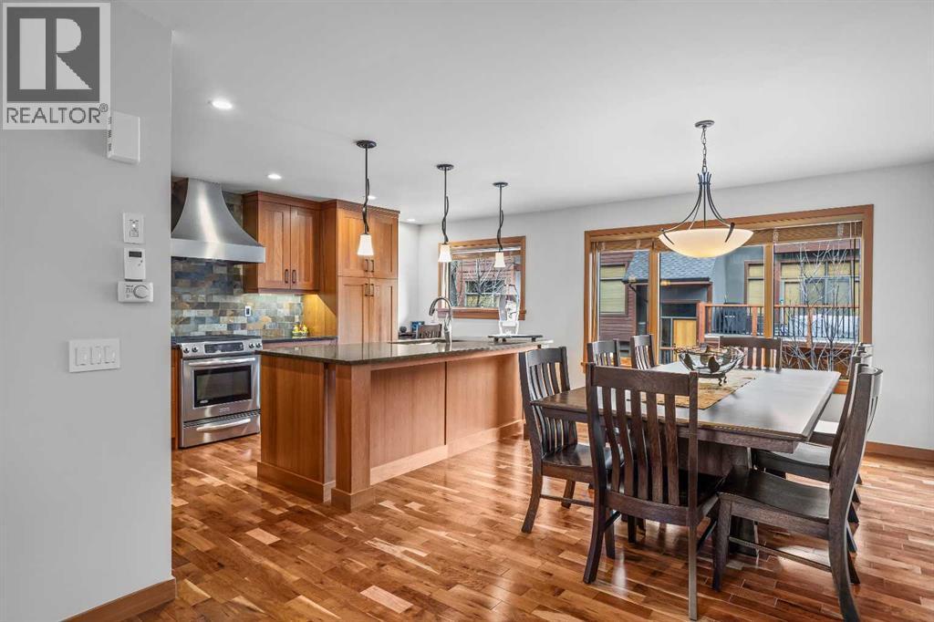 7 Creekside Mews, Canmore, AB - Indoor