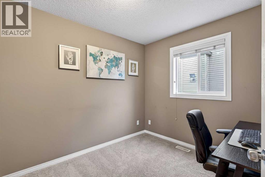 69 Elkton Way Sw, Calgary, AB - Indoor Photo Showing Office