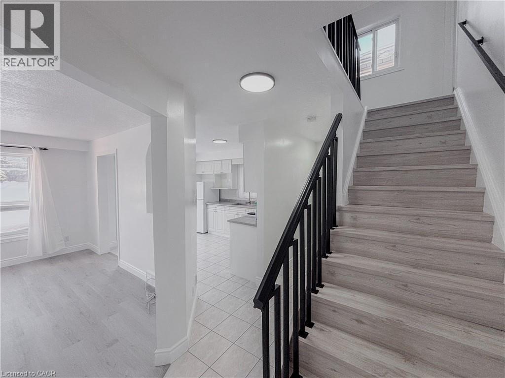 303 Bankside Drive, Kitchener, ON - Indoor Photo Showing Other Room