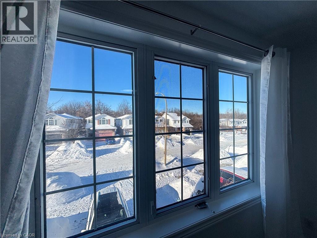 303 Bankside Drive, Kitchener, ON - Indoor Photo Showing Other Room