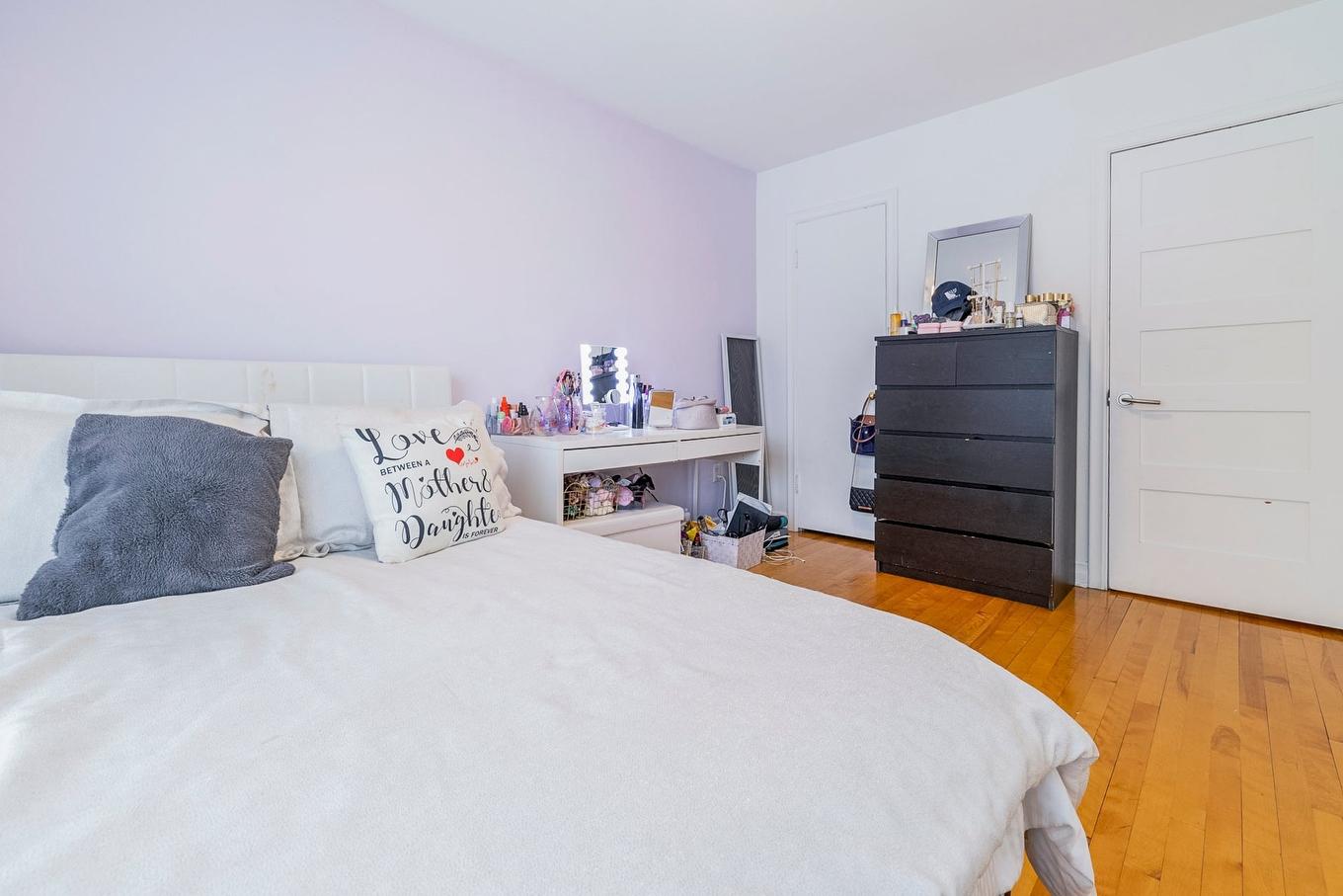 Bedroom - 2490 Rue Major, Montréal (Saint-Laurent), QC - Indoor Photo Showing Bedroom