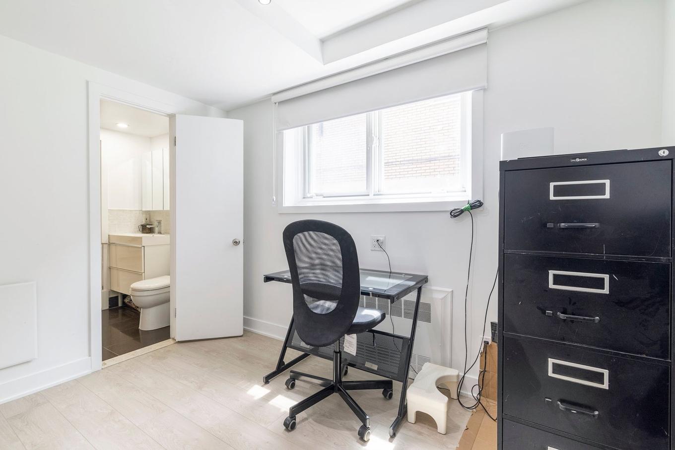 Bedroom - 2490 Rue Major, Montréal (Saint-Laurent), QC - Indoor Photo Showing Office