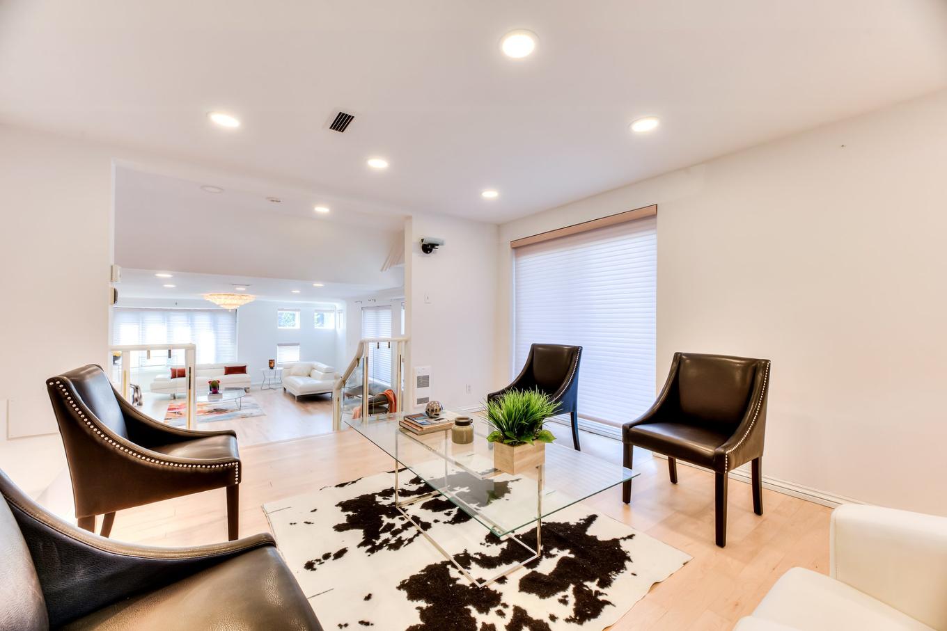 Salle familiale - 5782 Rue Fleet, Hampstead, QC - Indoor Photo Showing Living Room