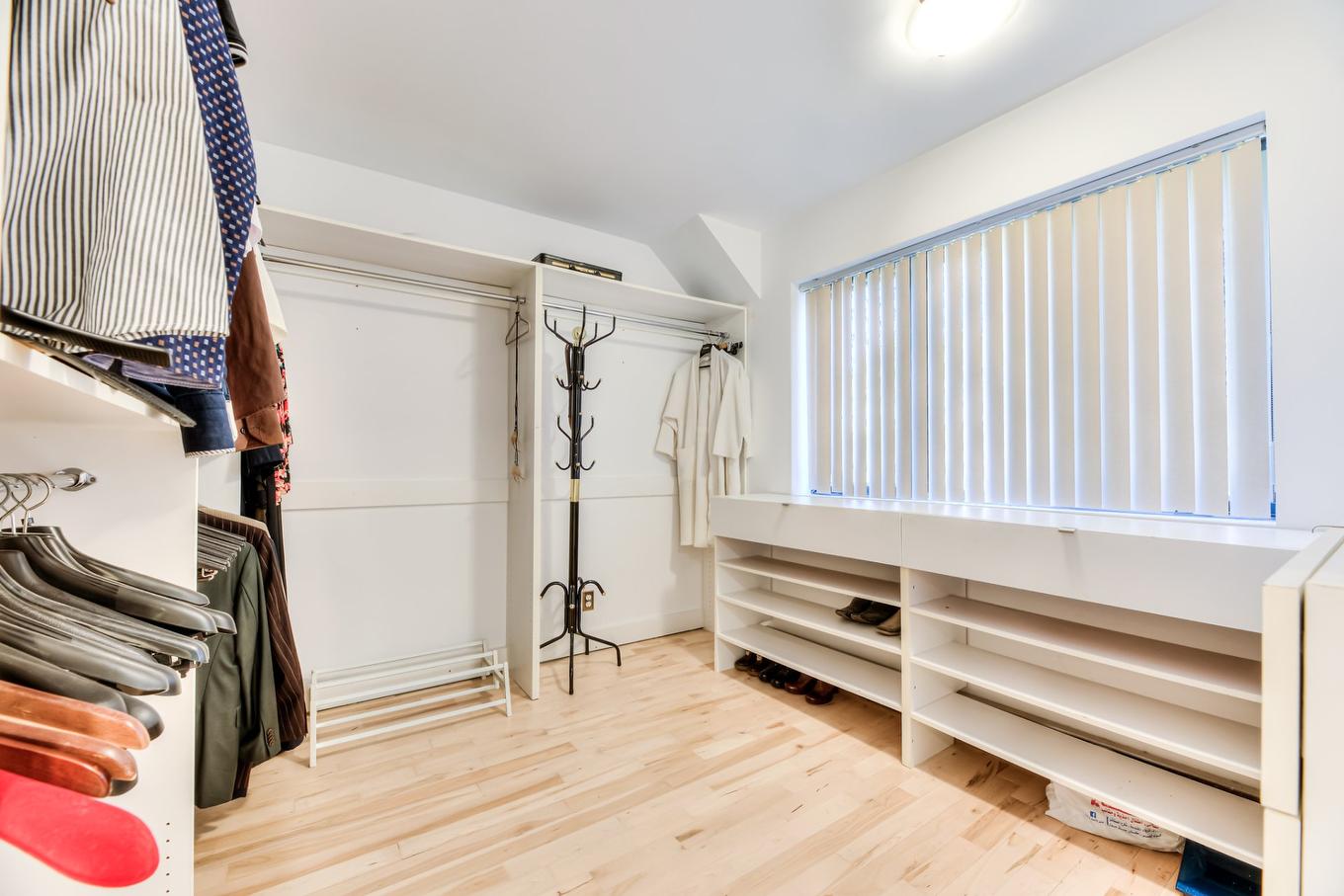 Penderie (Walk-in) - 5782 Rue Fleet, Hampstead, QC - Indoor