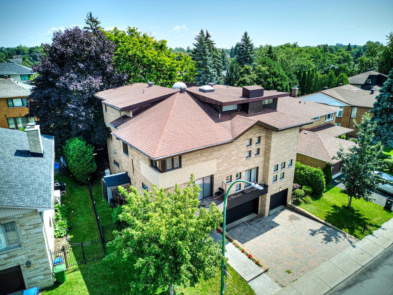 Photo aérienne - 5782 Rue Fleet, Hampstead, QC - Outdoor