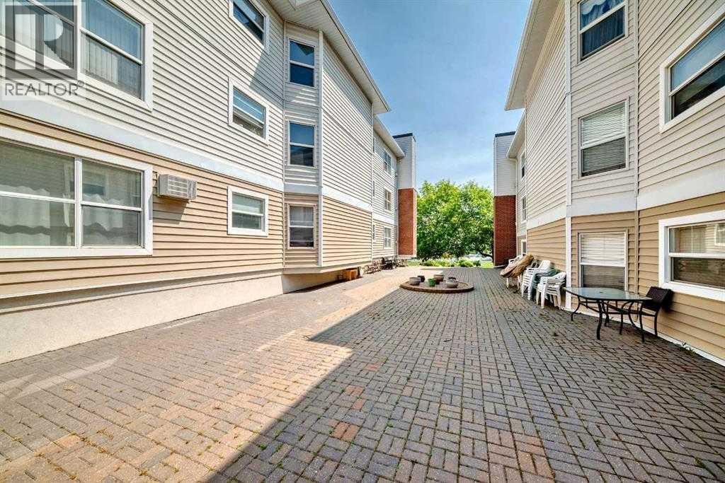 111, 6900 Hunterview Drive Nw, Calgary, AB - Outdoor With Exterior