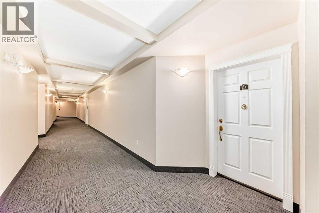 111, 6900 Hunterview Drive Nw, Calgary, AB - Indoor Photo Showing Other Room