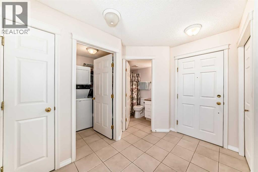 111, 6900 Hunterview Drive Nw, Calgary, AB - Indoor