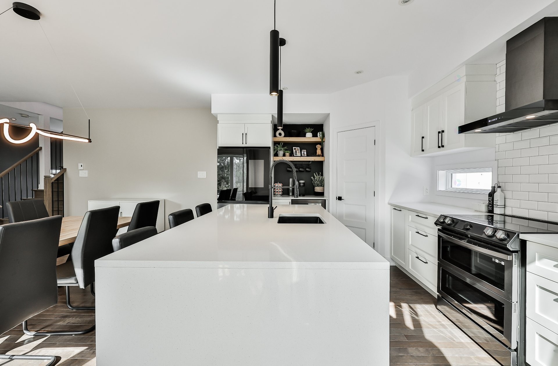 Kitchen - Rue Du Faubourg, Saint-Jérôme, QC - Indoor Photo Showing Kitchen With Upgraded Kitchen