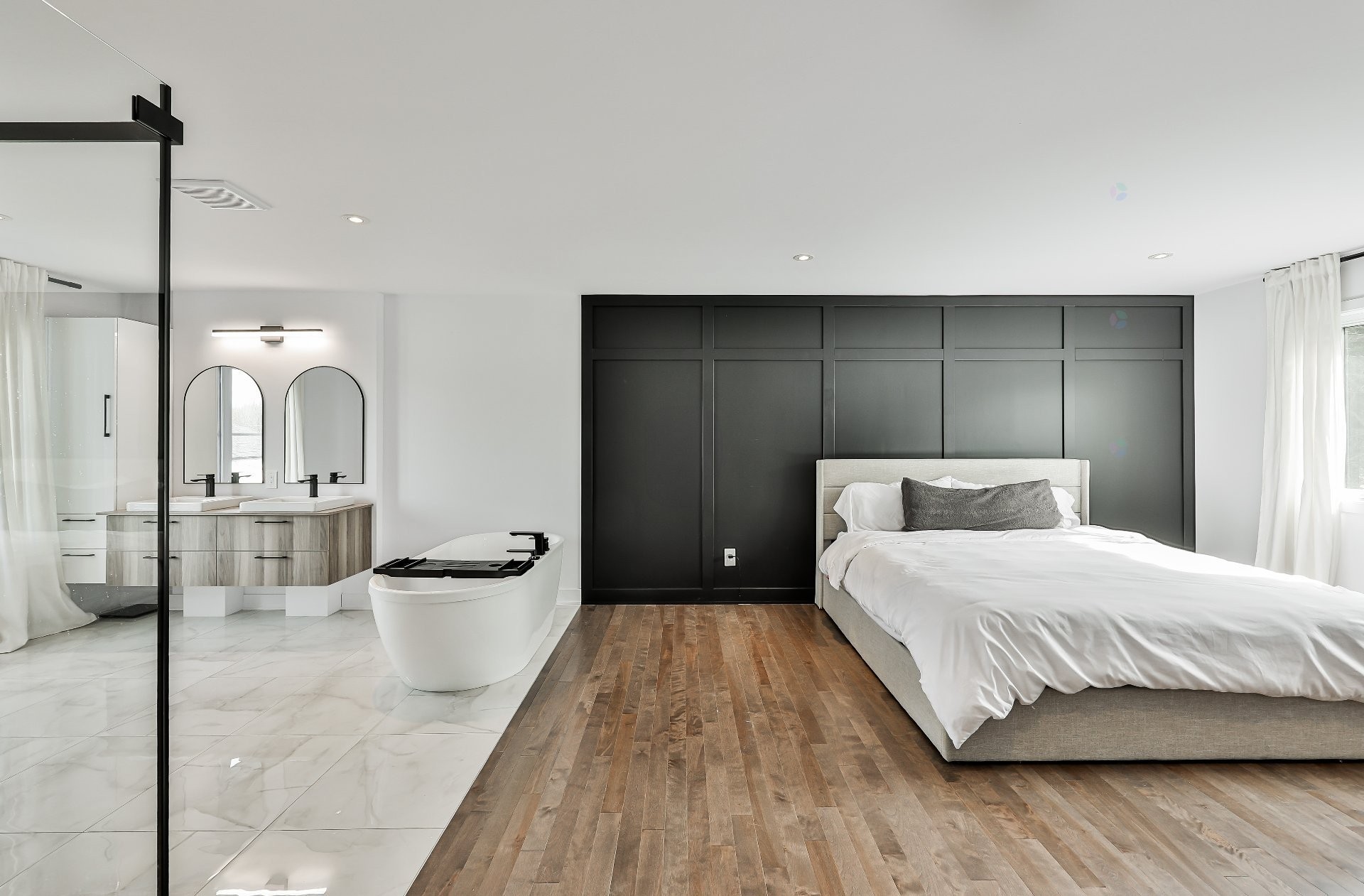 Master Bedroom - Rue Du Faubourg, Saint-Jérôme, QC - Indoor Photo Showing Bedroom