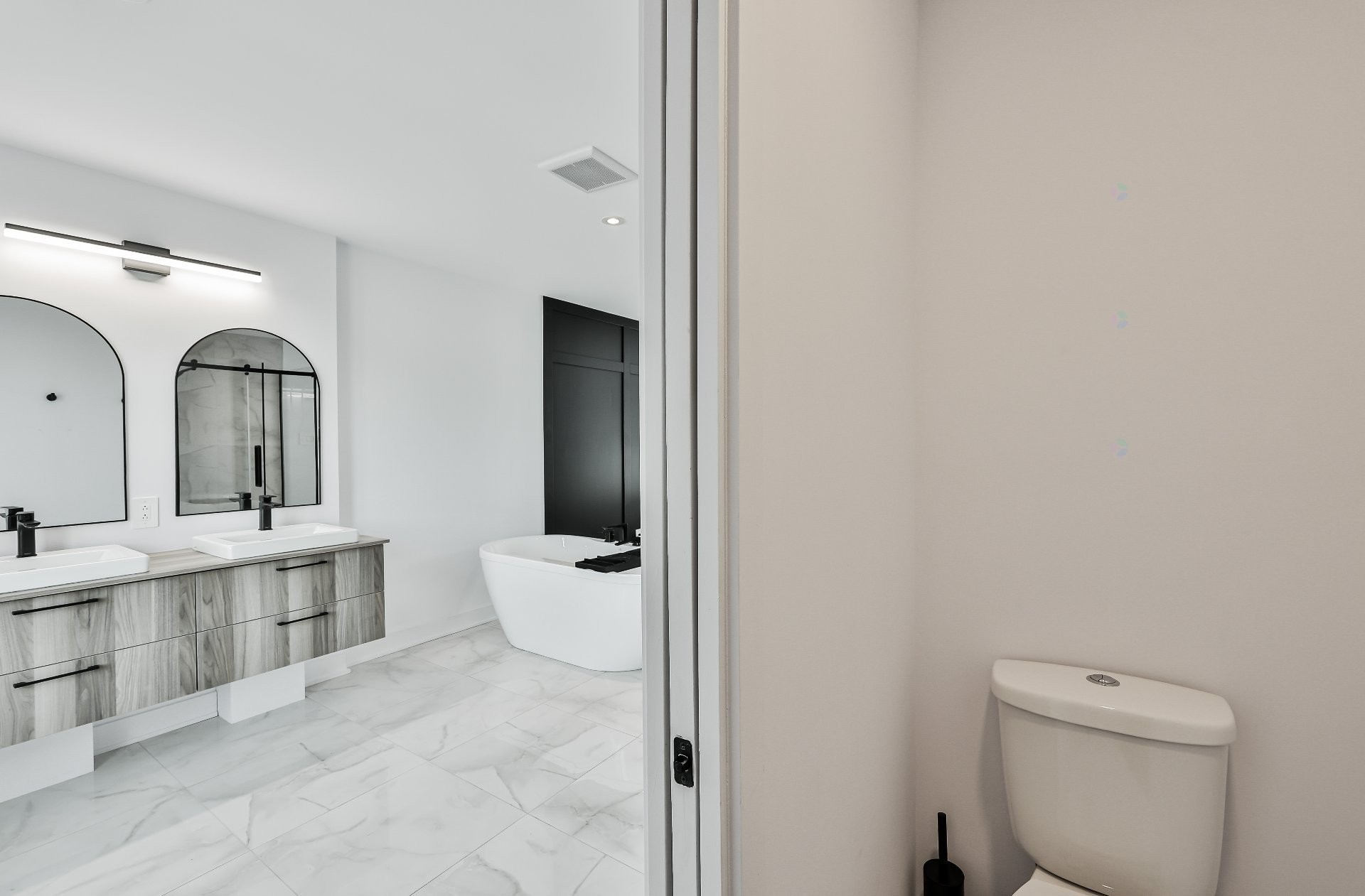 Master Bathroom - Rue Du Faubourg, Saint-Jérôme, QC - Indoor Photo Showing Bathroom
