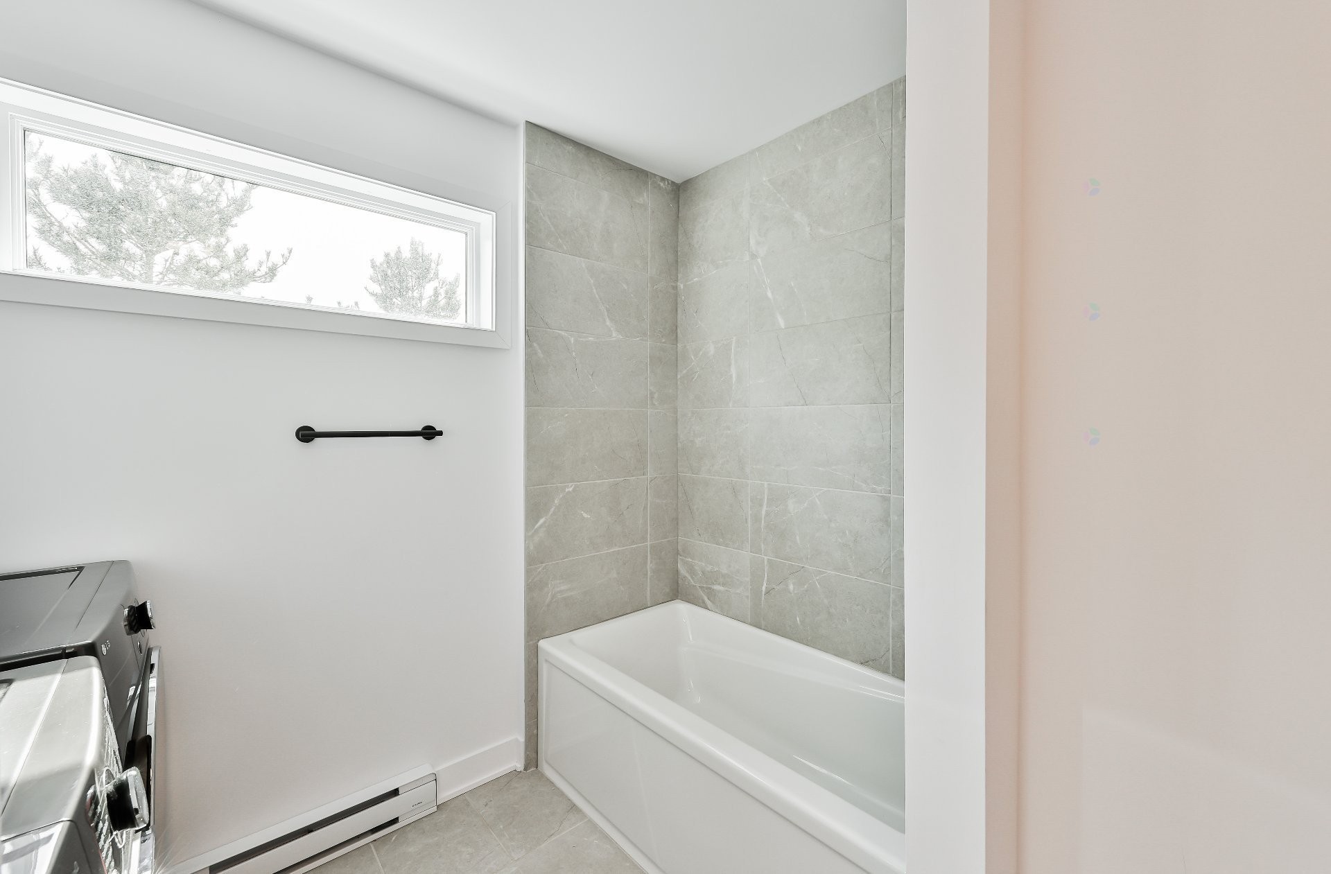 Bathroom - Rue Du Faubourg, Saint-Jérôme, QC - Indoor Photo Showing Other Room