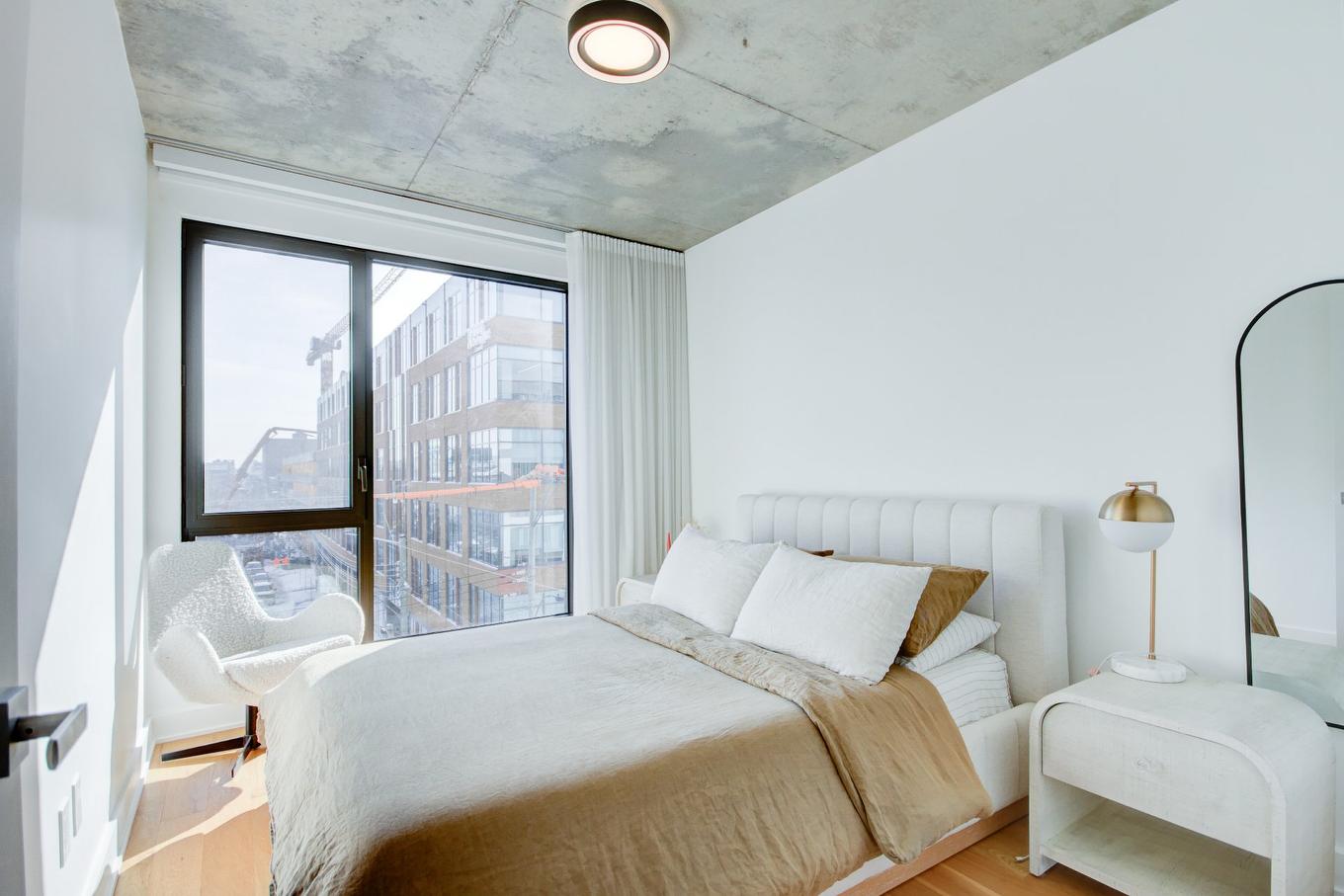 Chambre à coucher principale - 510-75 Rue De Castelnau O., Montréal (Villeray/Saint-Michel/Parc-Extension), QC - Indoor Photo Showing Bedroom