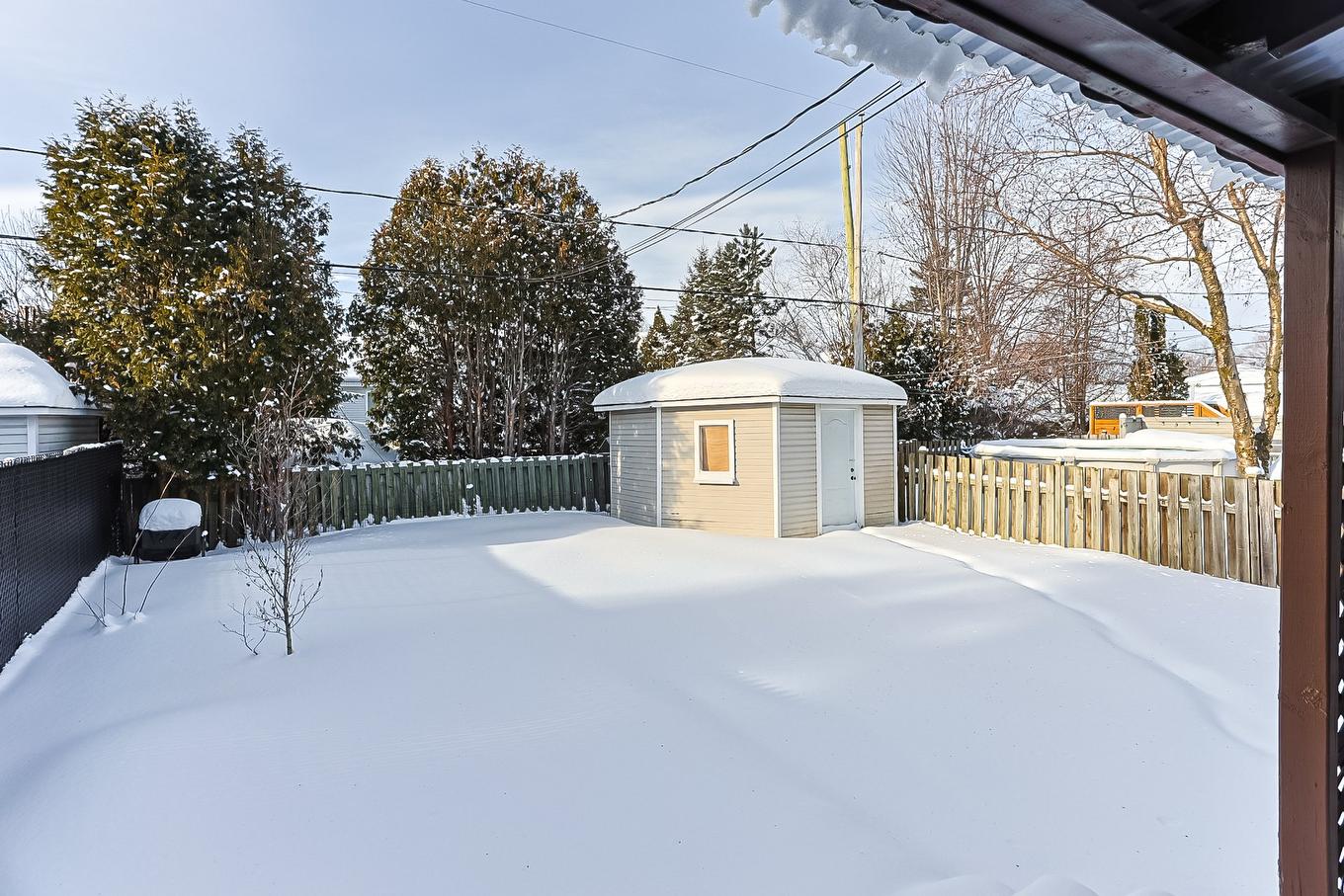 Cour - 586 Rue Gérard-Proulx, Saint-Eustache, QC - Outdoor