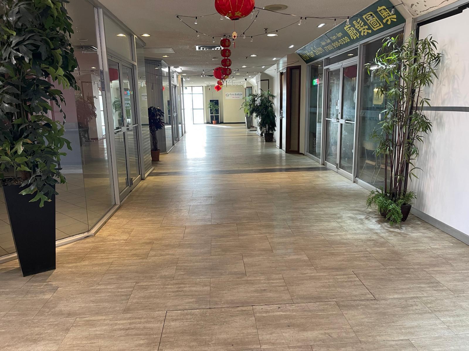 9700 105 Avenue Nw, Edmonton, AB