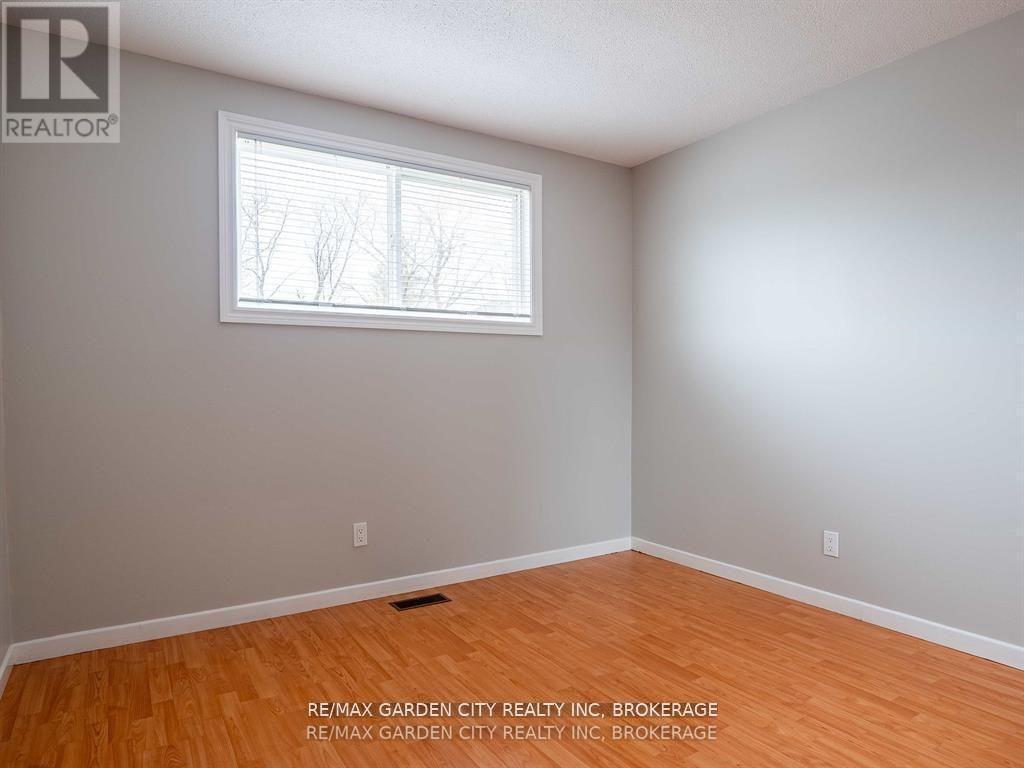 9 Churchill Street, St. Catharines (Western Hill), ON - Indoor Photo Showing Other Room
