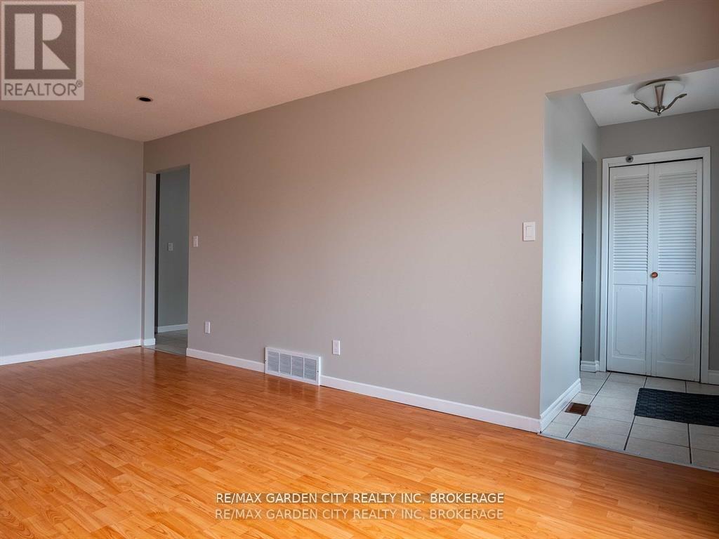9 Churchill Street, St. Catharines (Western Hill), ON - Indoor Photo Showing Other Room