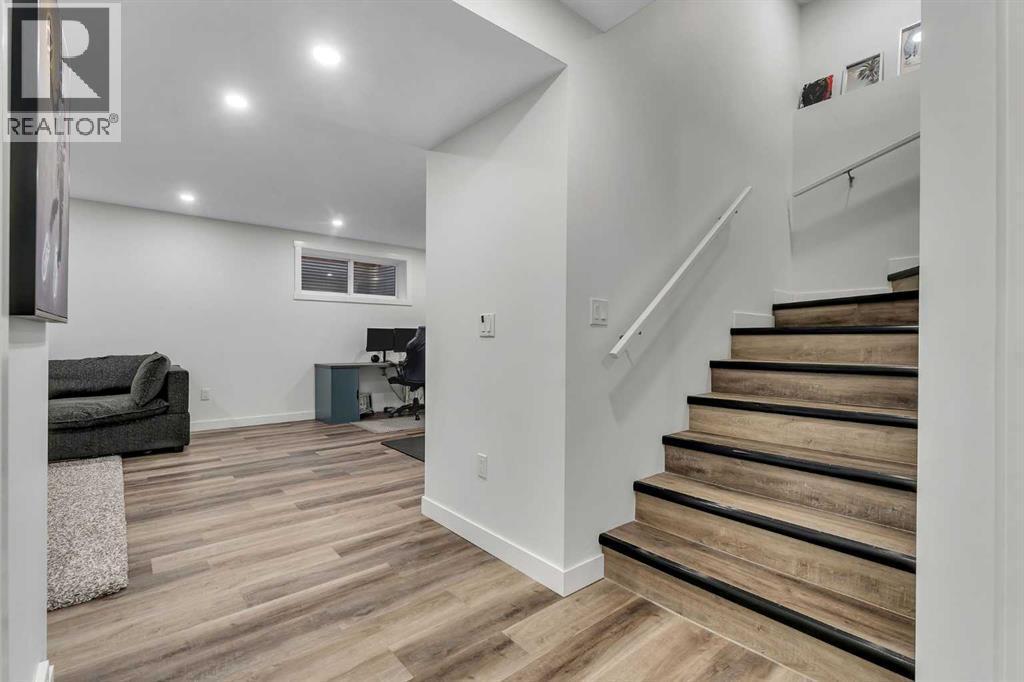 39 Savanna Way Ne, Calgary, AB - Indoor Photo Showing Other Room