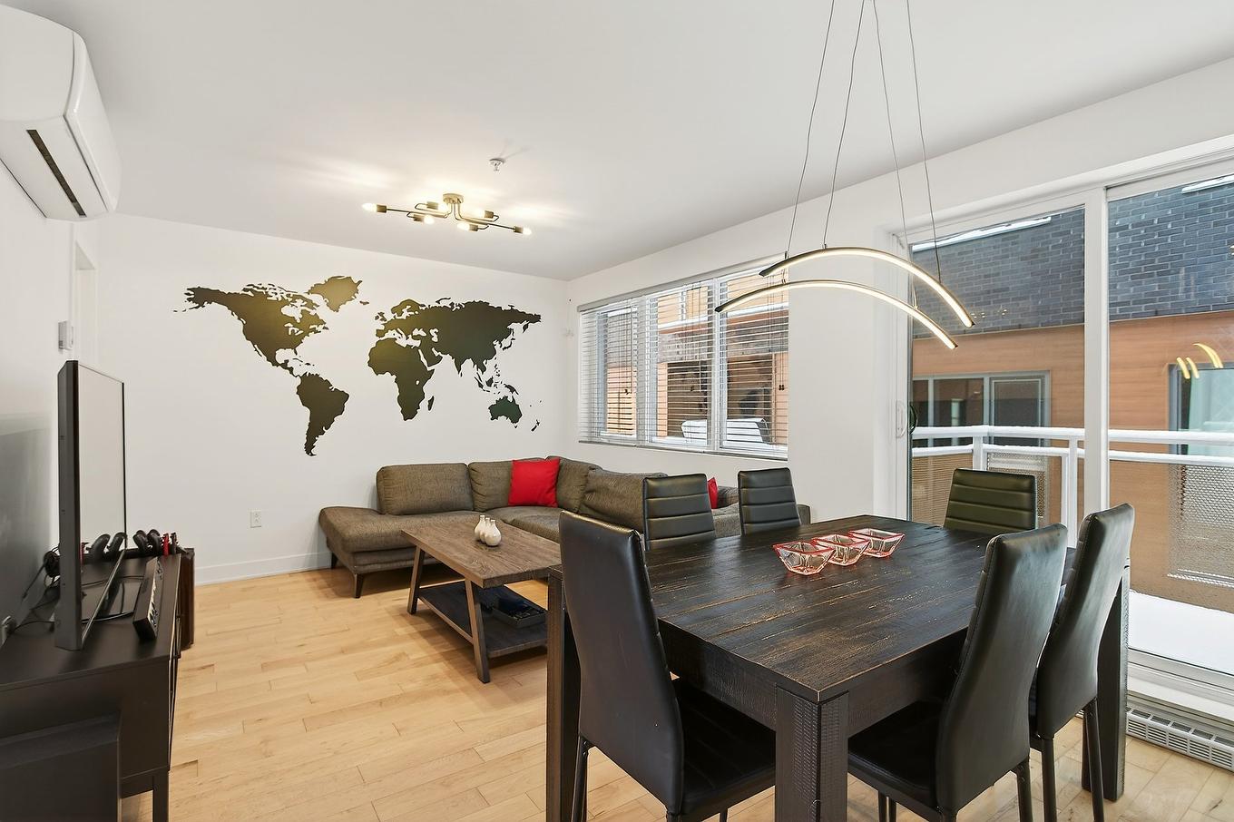 Overall view - 5824 Av. Louis-Hébert, Montréal (Rosemont/La Petite-Patrie), QC - Indoor Photo Showing Dining Room