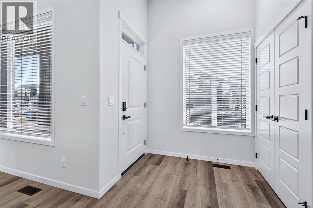 413 Belmont Park Sw, Calgary, AB - Indoor Photo Showing Other Room