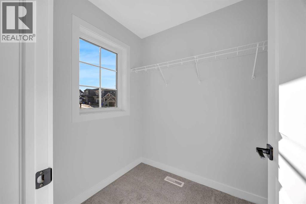 26 Versant Path Sw, Calgary, AB - Indoor