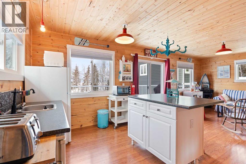 117 Kenderline Boulevard, Livelong, SK - Indoor