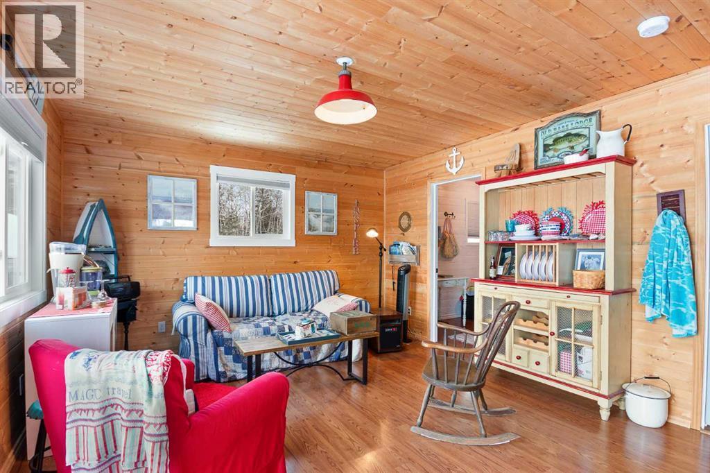 117 Kenderline Boulevard, Livelong, SK - Indoor