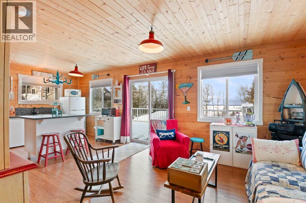117 Kenderline Boulevard, Livelong, SK - Indoor Photo Showing Living Room