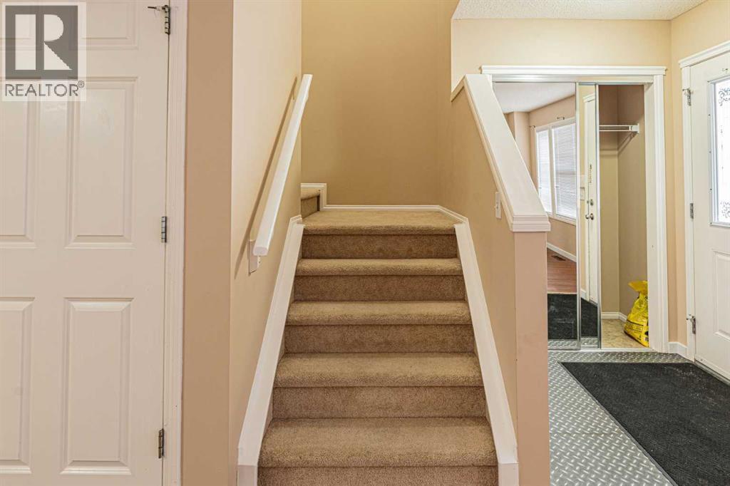 427 Saddlebrook Way Ne, Calgary, AB - Indoor Photo Showing Other Room