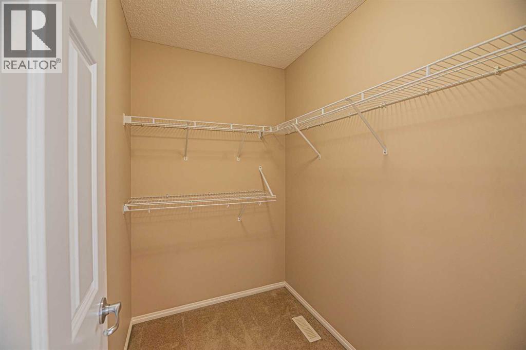 427 Saddlebrook Way Ne, Calgary, AB - Indoor With Storage