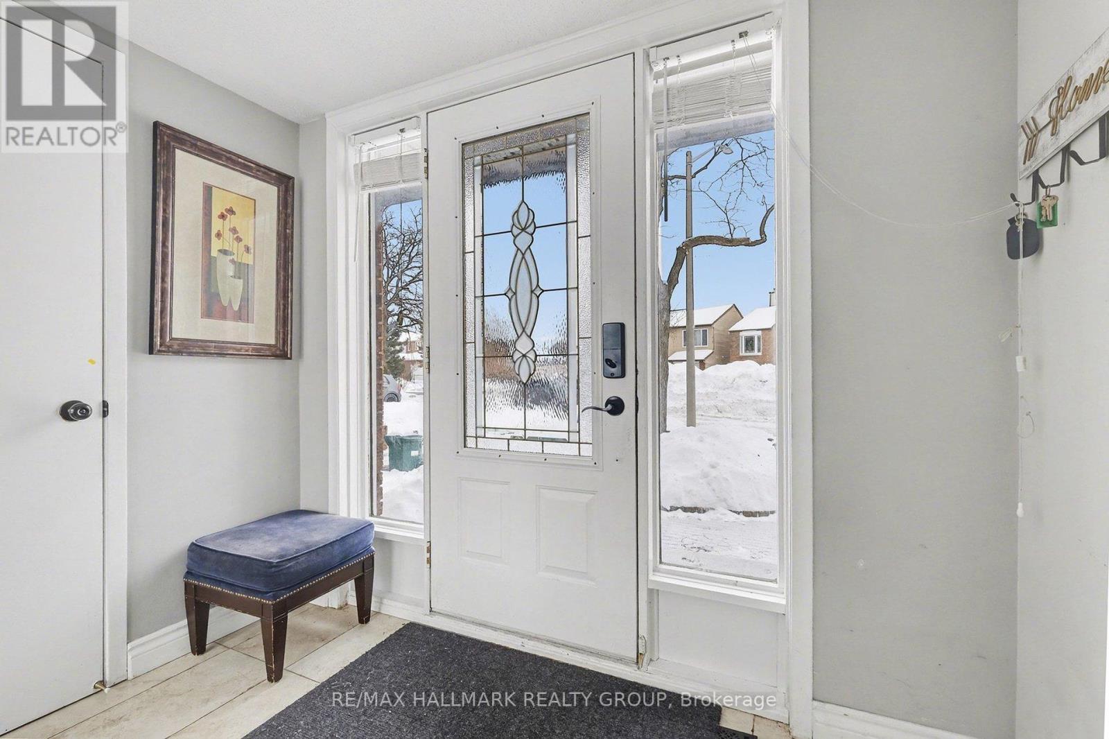 808 Torsa Court, Ottawa, ON - Indoor Photo Showing Other Room