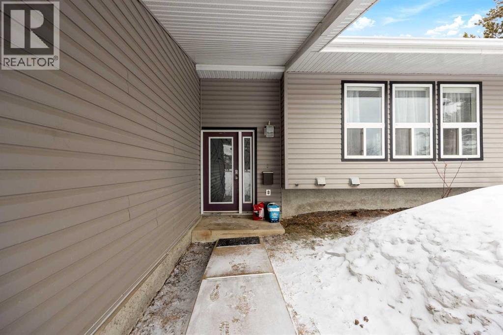 137 Deep Road, Fort Mcmurray, AB - Outdoor