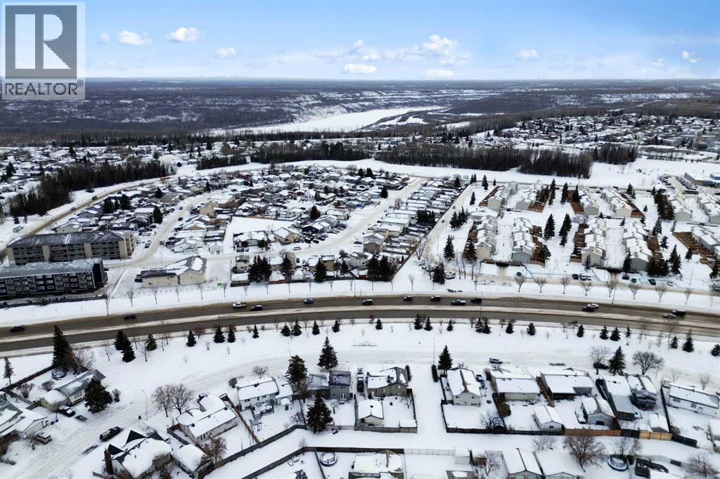 137 Deep Road, Fort Mcmurray, AB - Outdoor With View