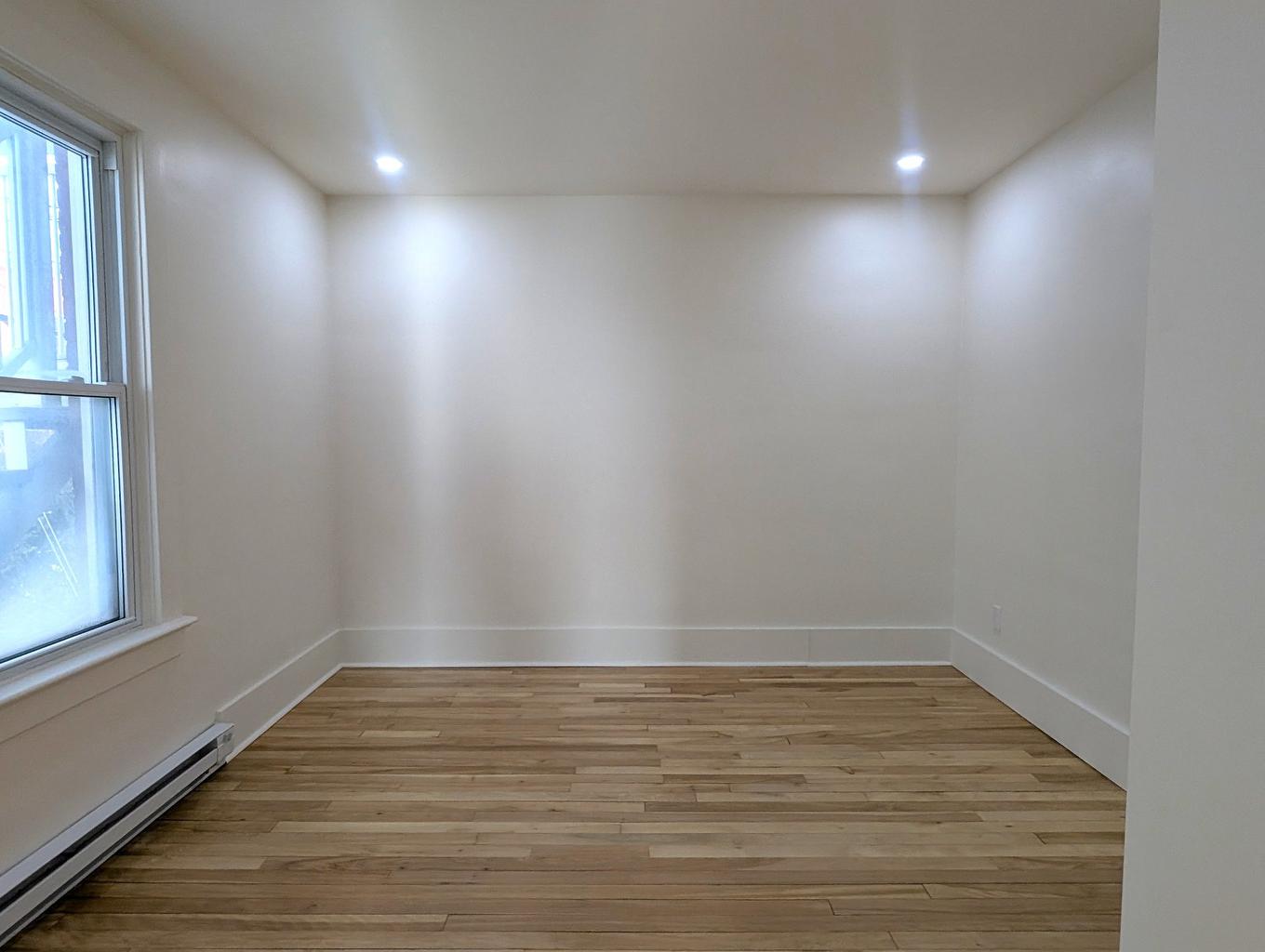 Primary bedroom - 454 Rue Papineau, Sherbrooke (Fleurimont), QC - Indoor Photo Showing Other Room