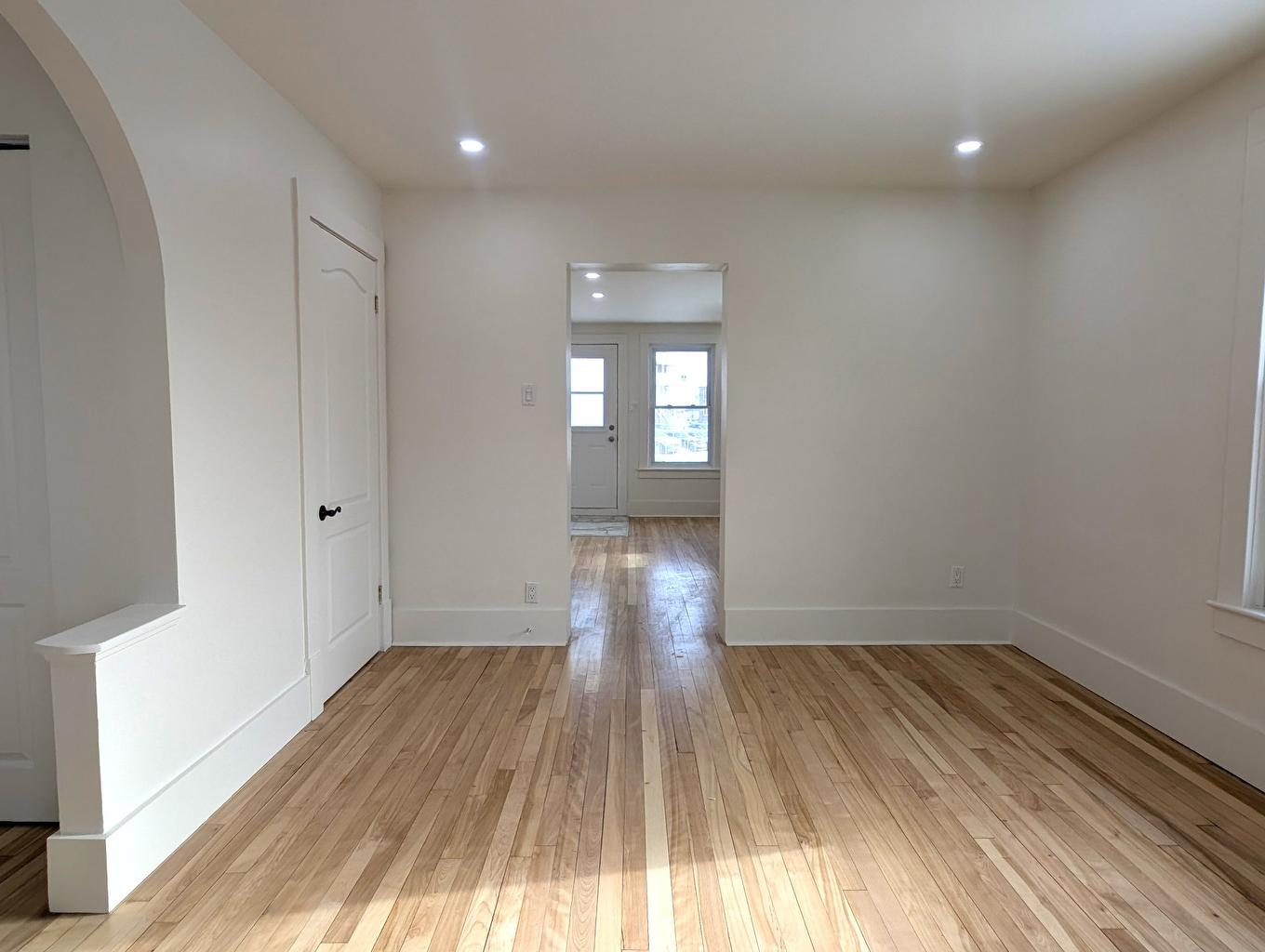 Living room - 454 Rue Papineau, Sherbrooke (Fleurimont), QC - Indoor Photo Showing Other Room