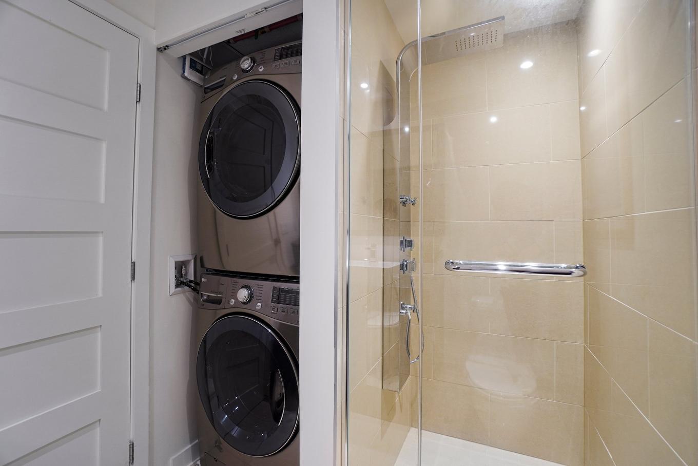 Salle de lavage - 1805-101 Rue De La Rotonde, Montréal (Verdun/Île-Des-Soeurs), QC - Indoor Photo Showing Laundry Room