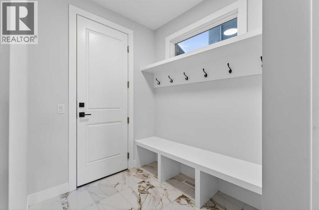 202 Kinniburgh Loop, Chestermere, AB - Indoor Photo Showing Other Room