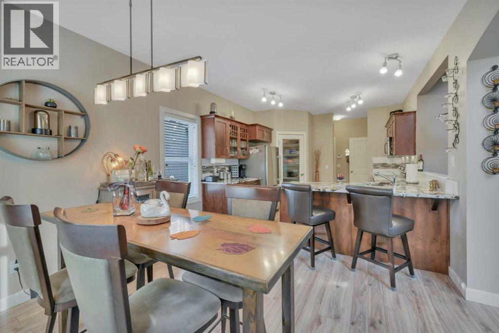 DINING/KITCHEN - 232 Wiley Crescent, Red Deer, AB - Indoor Photo Showing Dining Room