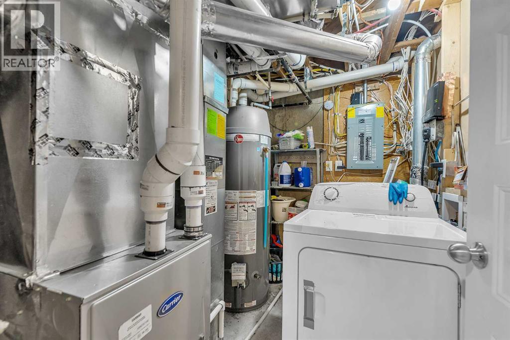 109 Hudson Road Nw, Calgary, AB - Indoor Photo Showing Laundry Room