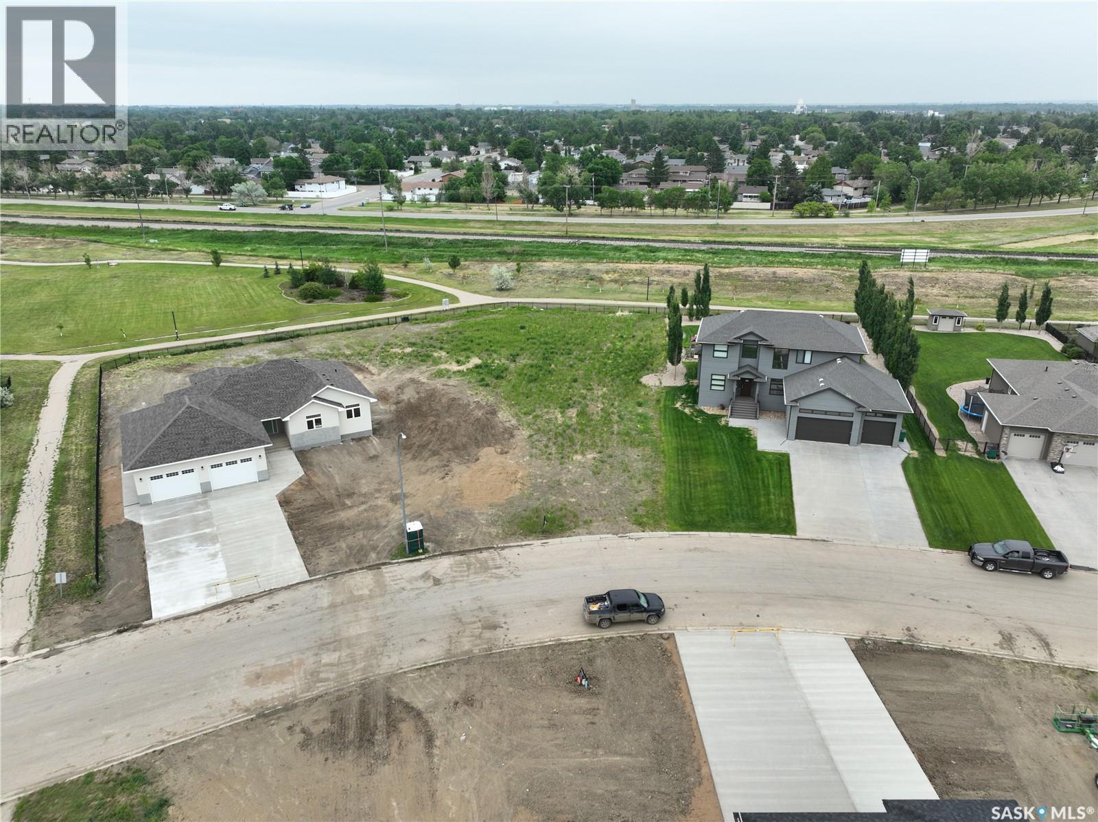 236 Iron Bridge Drive, Moose Jaw, SK