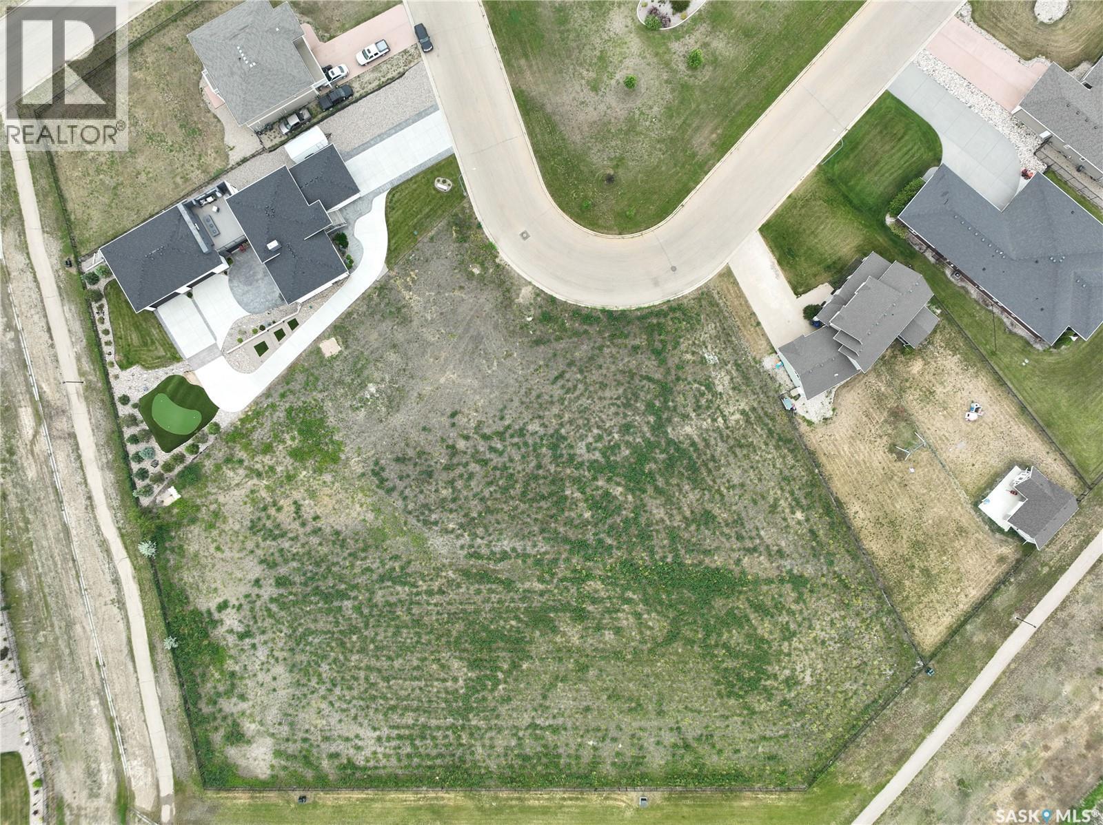15 Iron Bridge Terrace, Moose Jaw, SK