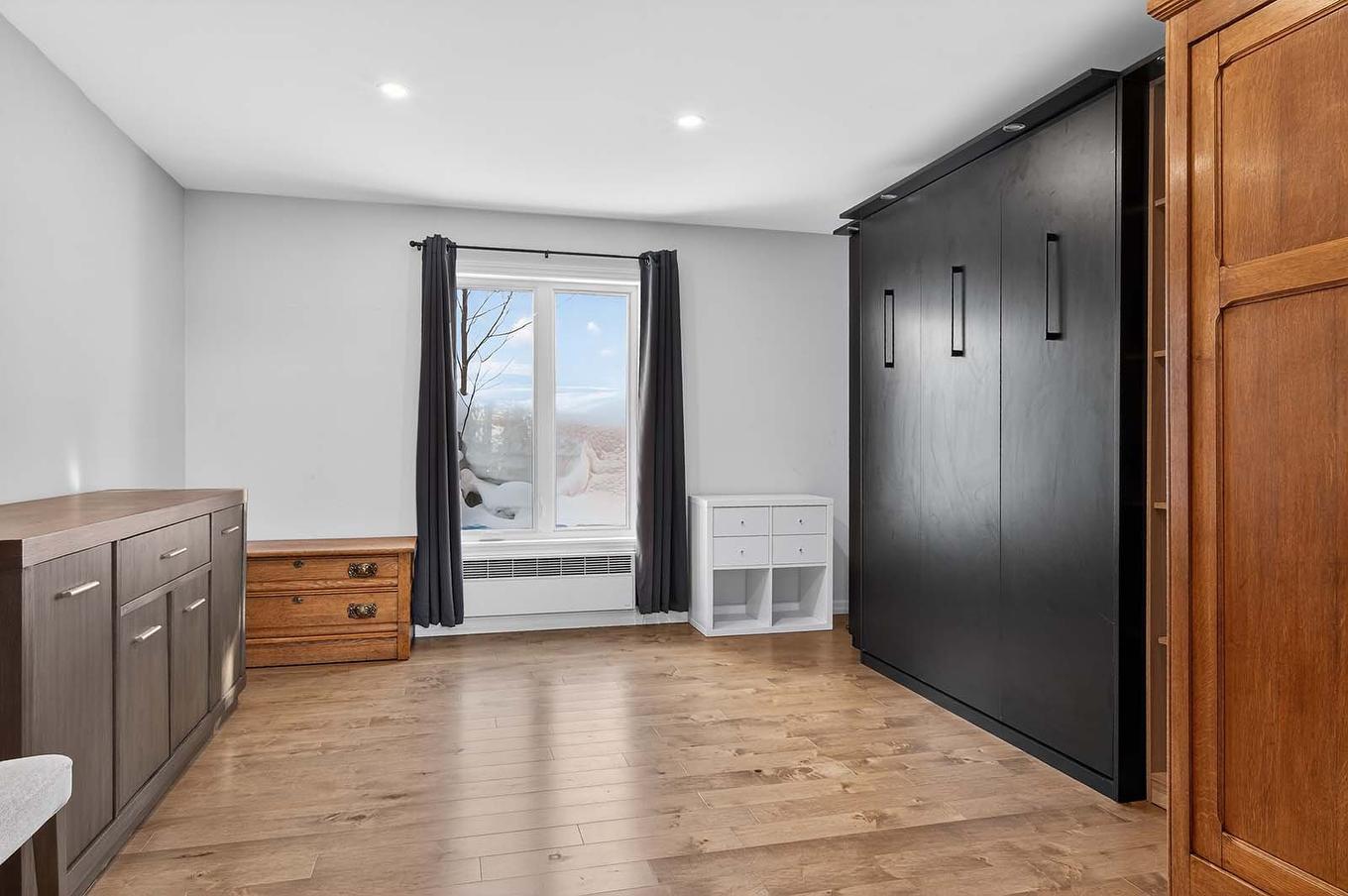 Bureau - 780 Ch. De La Presqu'Île, Rivière-Rouge, QC - Indoor Photo Showing Other Room