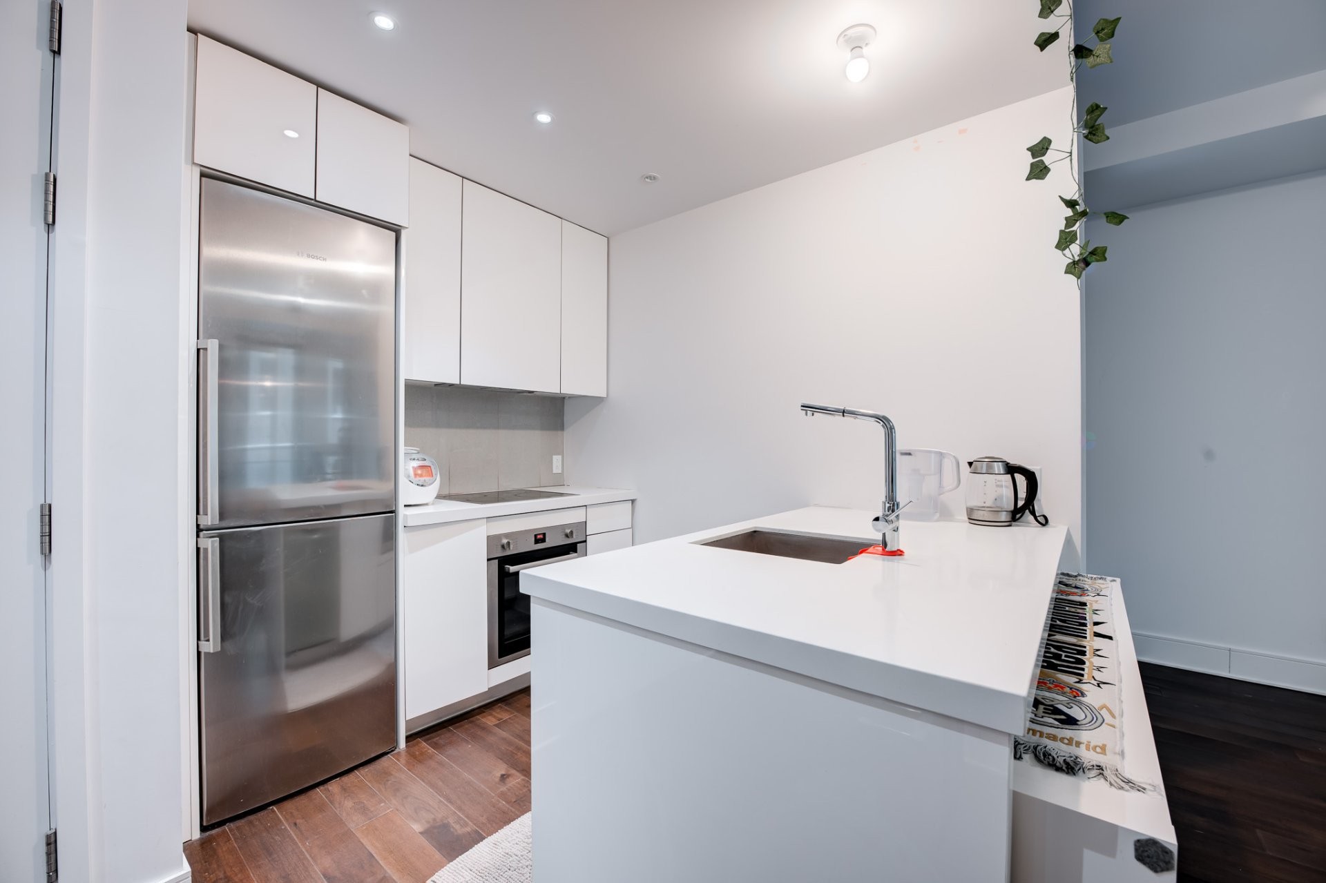 Kitchen - 1105-1188 Av. Union, Montréal (Ville-Marie), QC - Indoor Photo Showing Kitchen