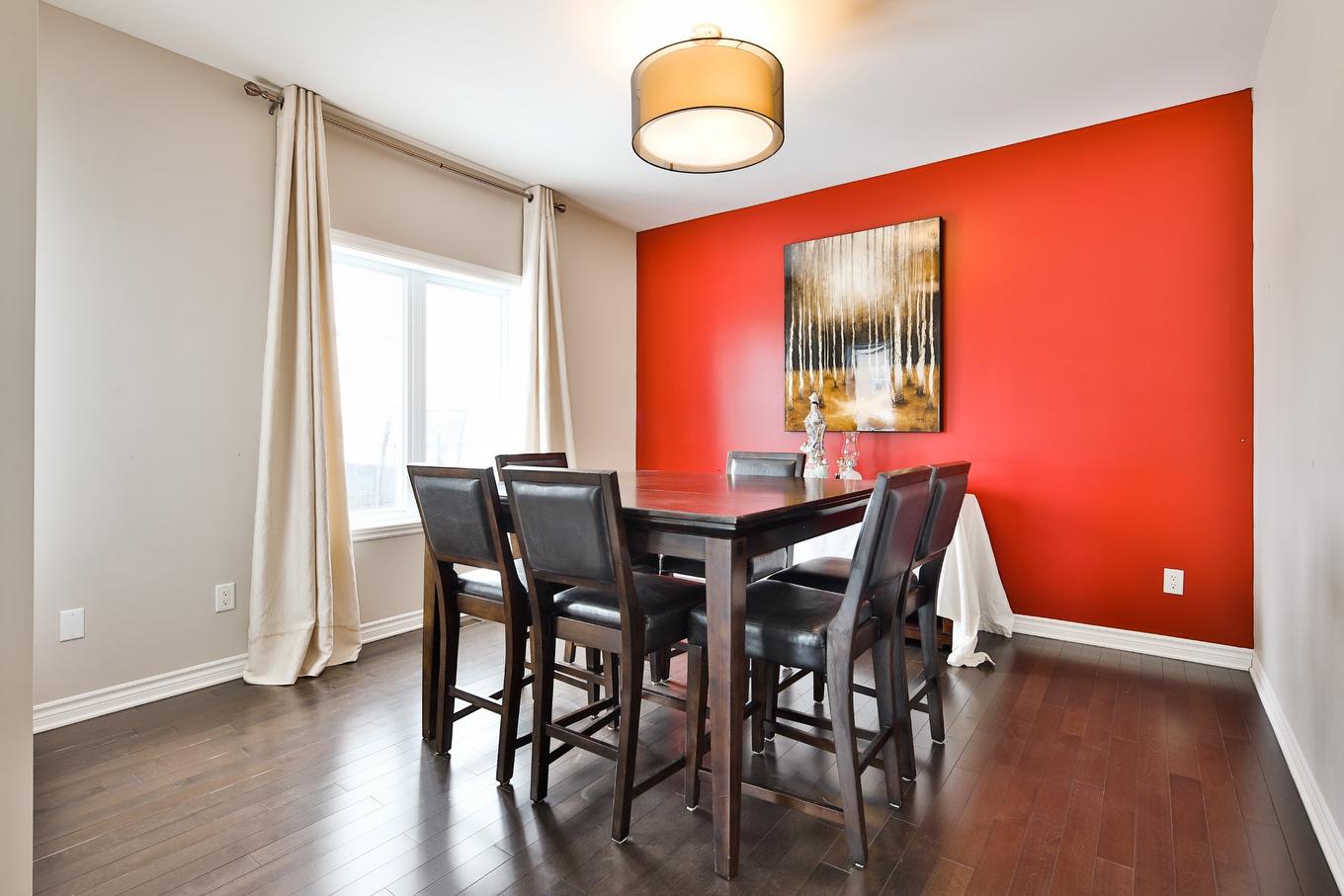 Salle à manger - 1792 Rue Du Tonnelier, Chambly, QC - Indoor Photo Showing Dining Room