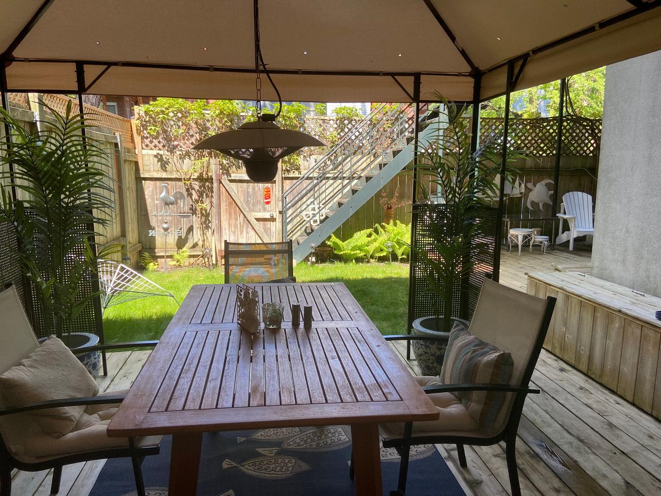 Cour - 4837 Rue Jeanne-Mance, Montréal (Le Plateau-Mont-Royal), QC - Outdoor With Deck Patio Veranda With Exterior